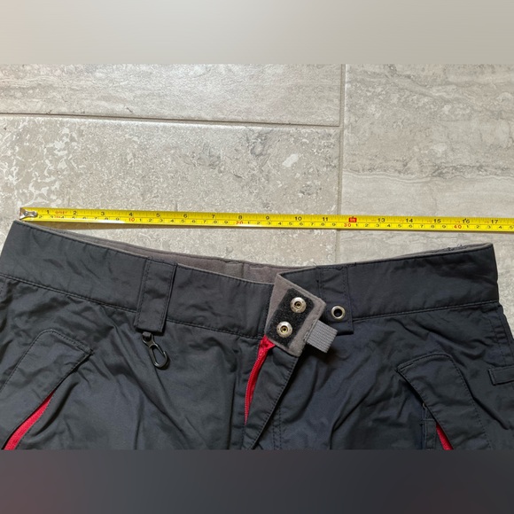 686 Men’s black snow pants! Like new, barely worn. Size M. - Picture 3 of 5